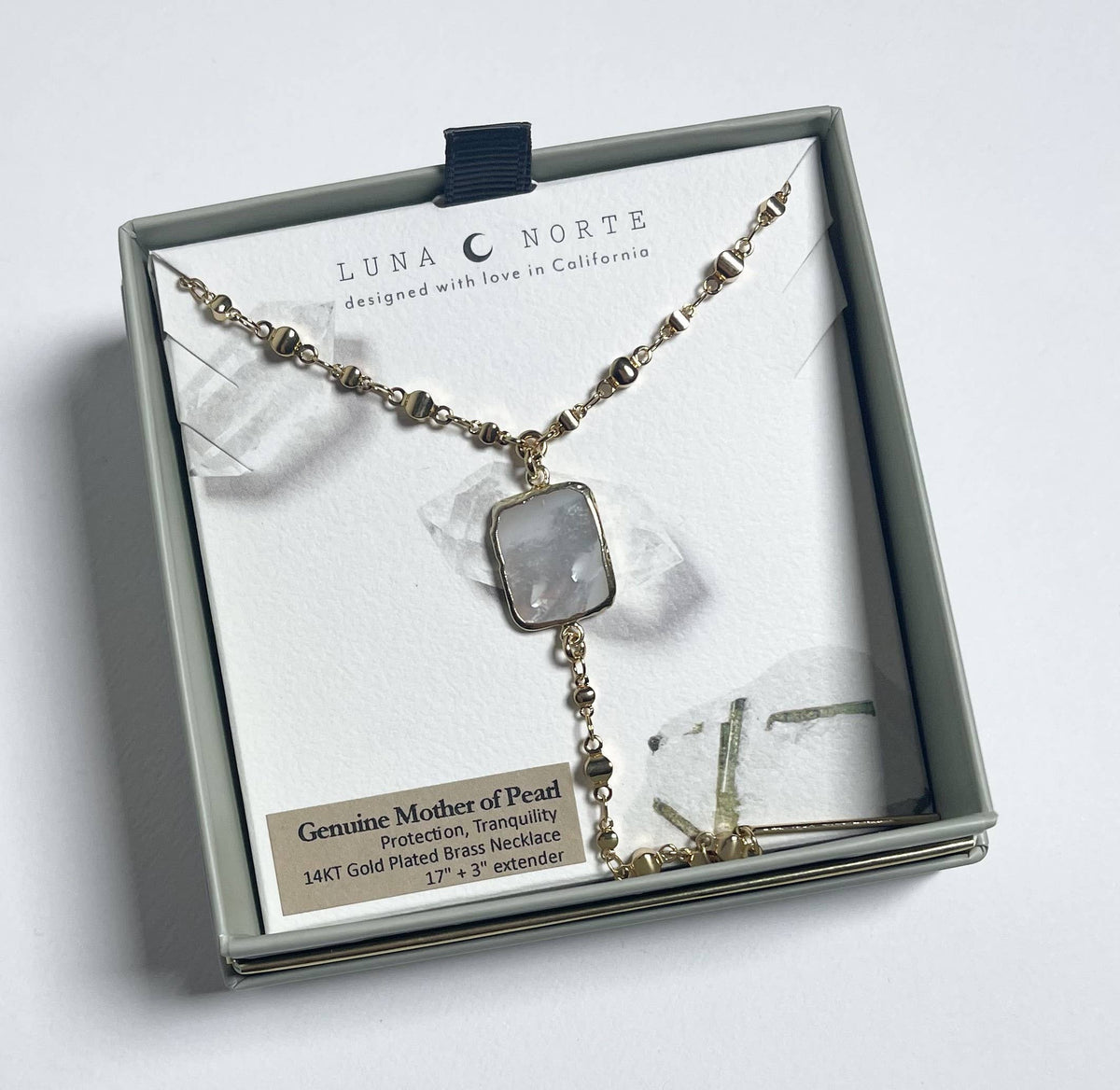 Eterno Amore Gemma Lariat Necklace - Mother of Pearl